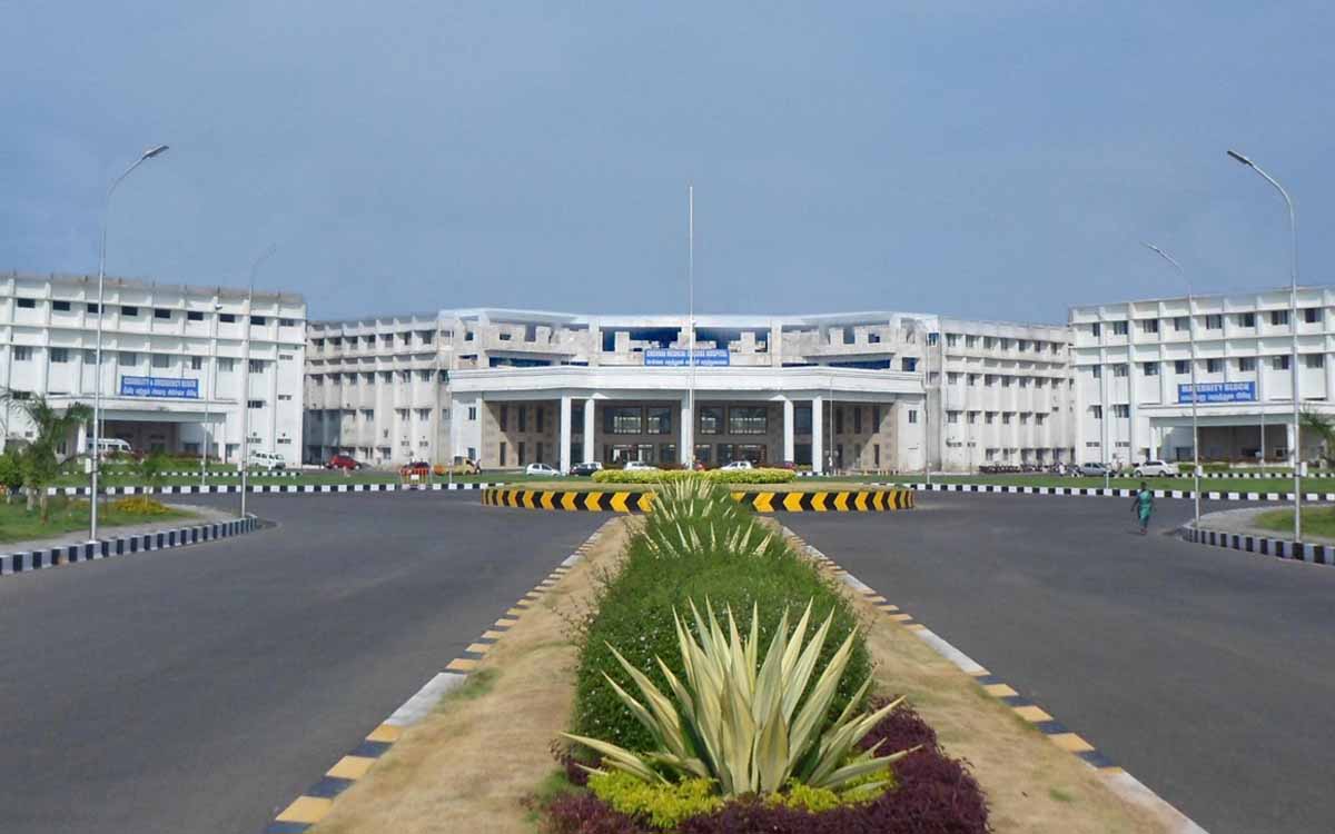 MADRAS MEDICAL COLLEGE